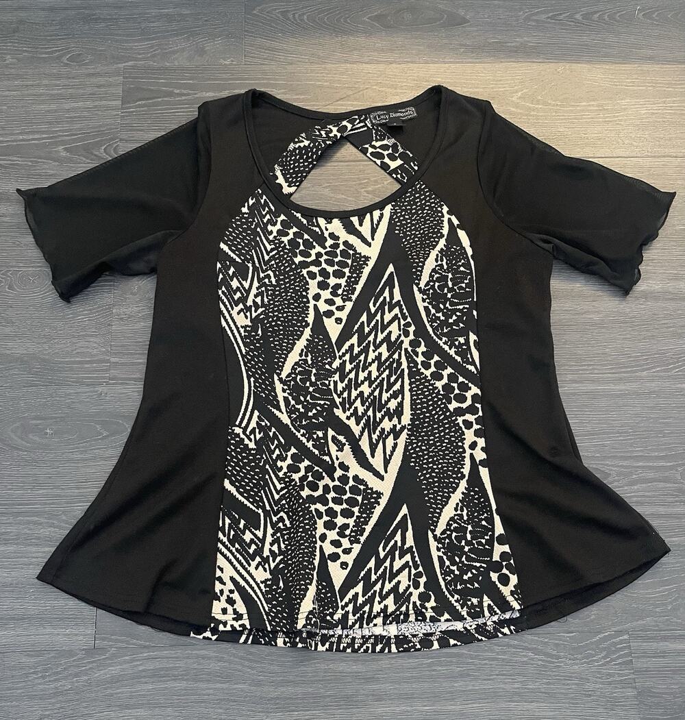 Lucy Diamonds Women's Black Leopard Print Blouse Size 1X